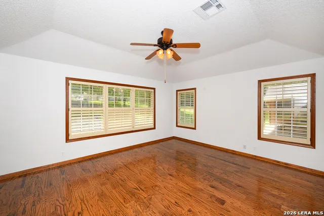 3628 Scenic Dr Schertz, TX 78108