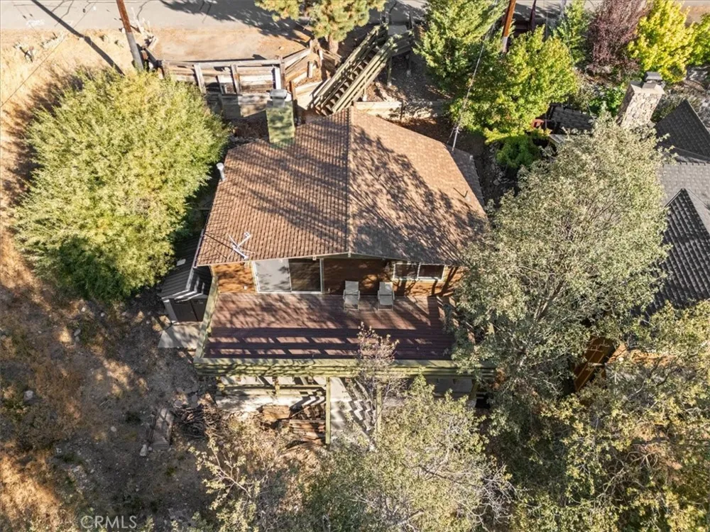 1132 Crags Lane Fawnskin, CA 92333
