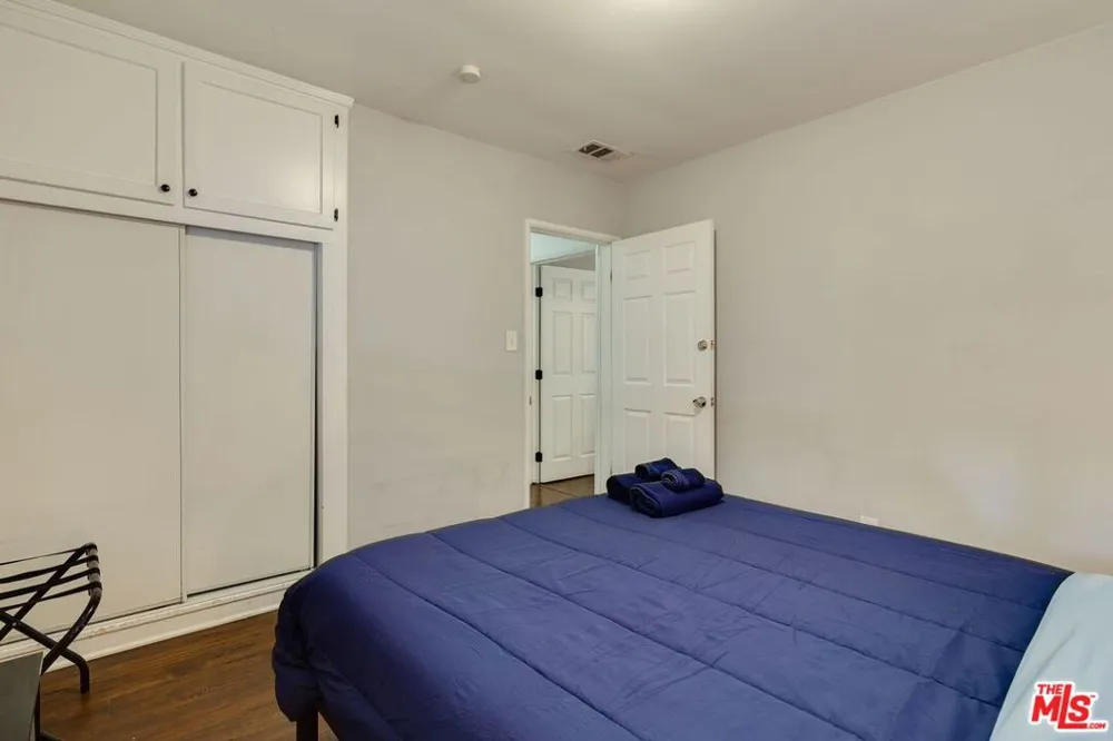 6659 AMIGO AVENUE Reseda, CA 91335