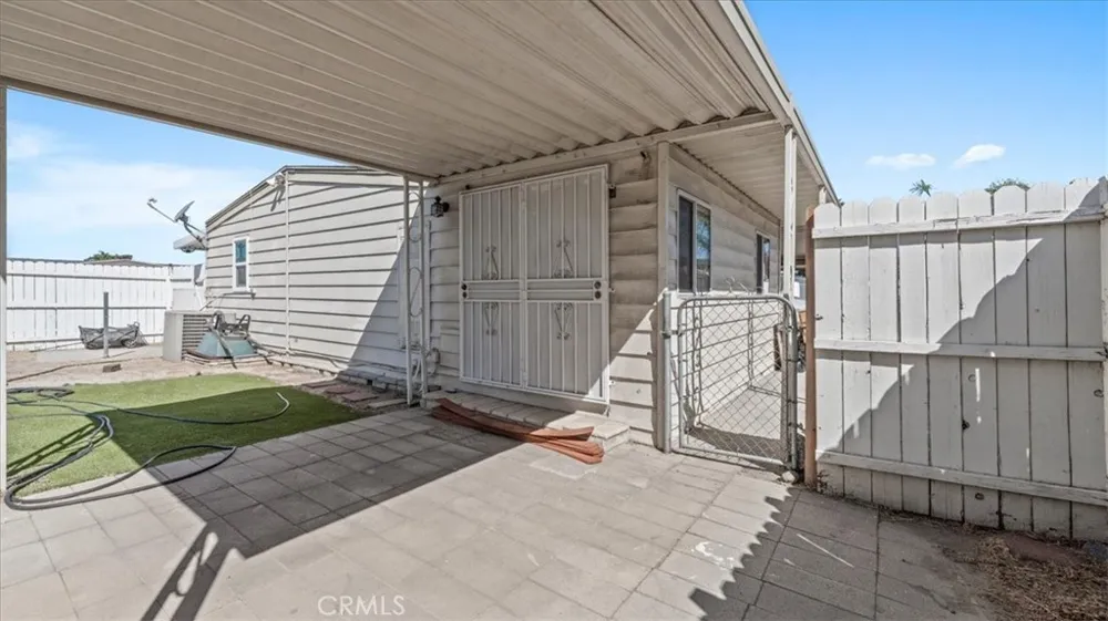 1351 Cabrillo Hemet, CA 92543