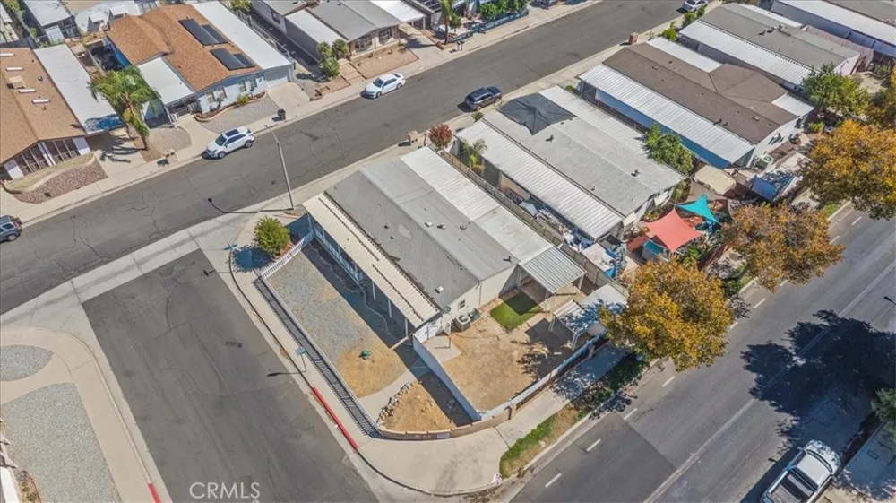 1351 Cabrillo Hemet, CA 92543