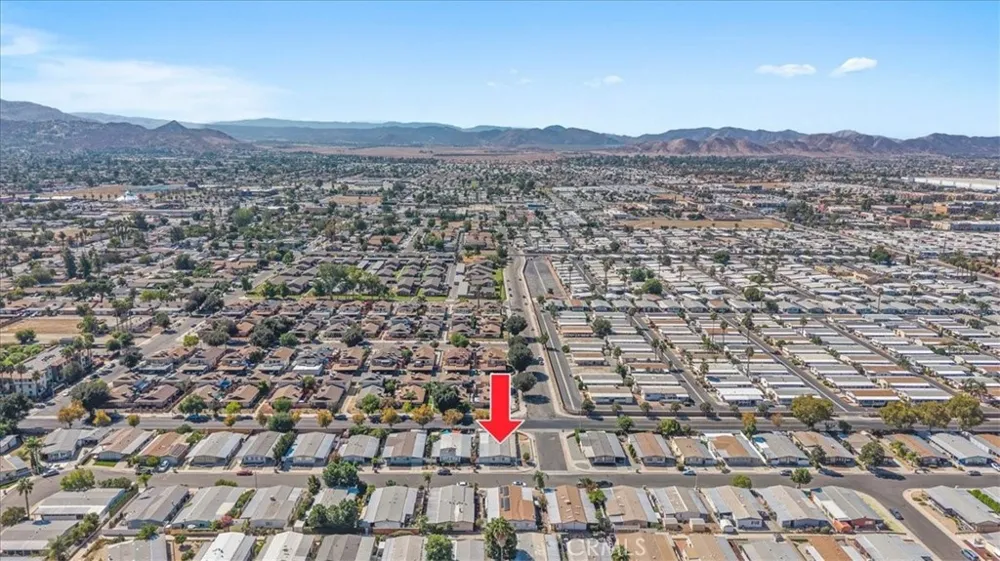 1351 Cabrillo Hemet, CA 92543