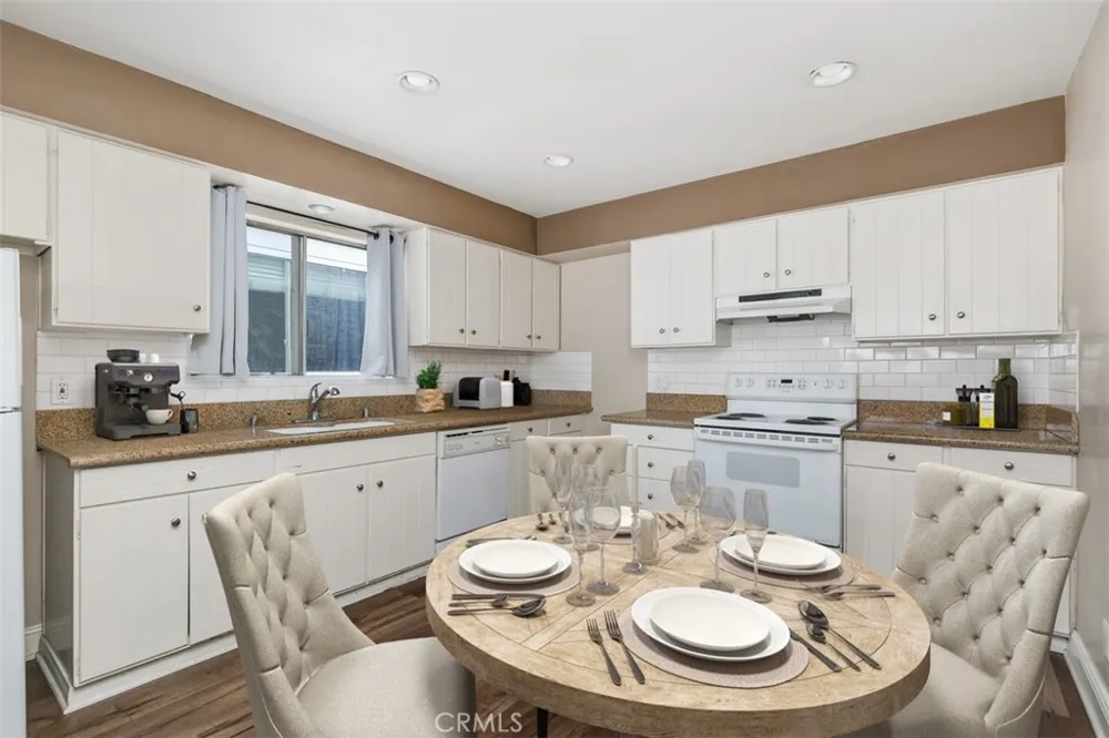 420 Narcissus Corona del Mar, CA 92625
