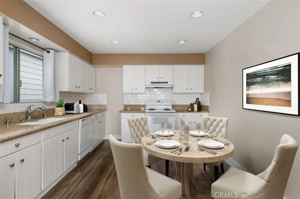 420 Narcissus Corona del Mar, CA 92625