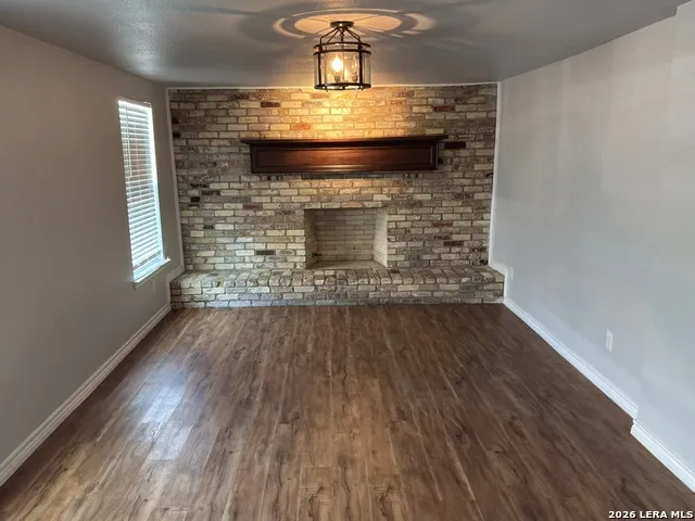 760 LINDA LOU DR San Antonio, TX 78223