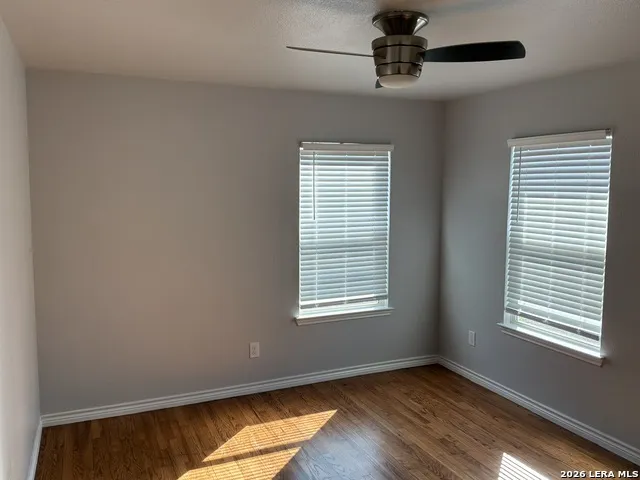 760 LINDA LOU DR San Antonio, TX 78223