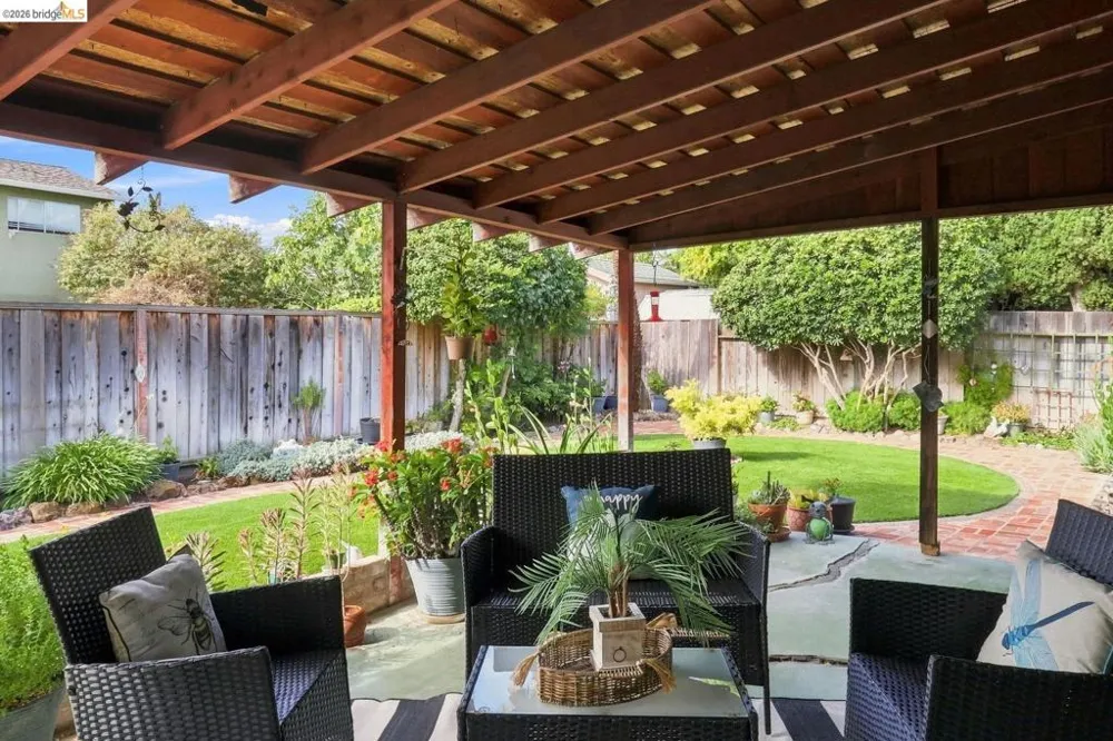 408 Santa Mesa DR San Jose, CA 95123