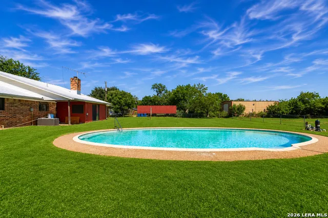 222 DEER RUN ST Pleasanton, TX 78064
