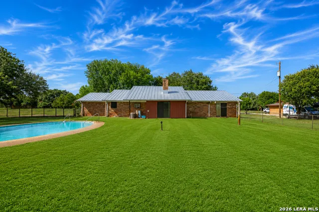 222 DEER RUN ST Pleasanton, TX 78064