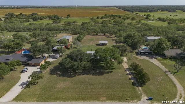 222 DEER RUN ST Pleasanton, TX 78064