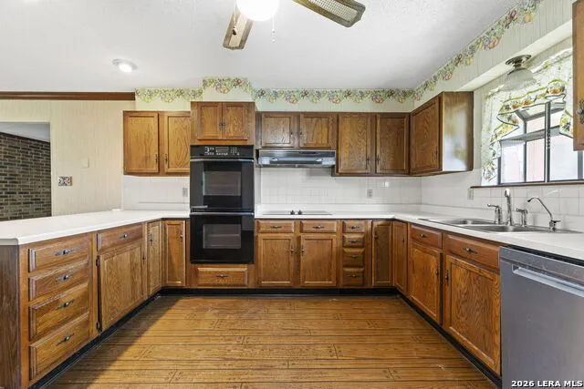 222 DEER RUN ST Pleasanton, TX 78064