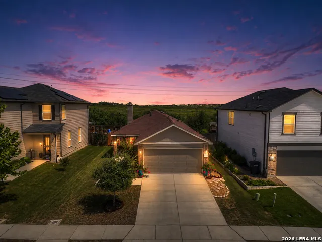 4448 KLEIN MDWS New Braunfels, TX 78130