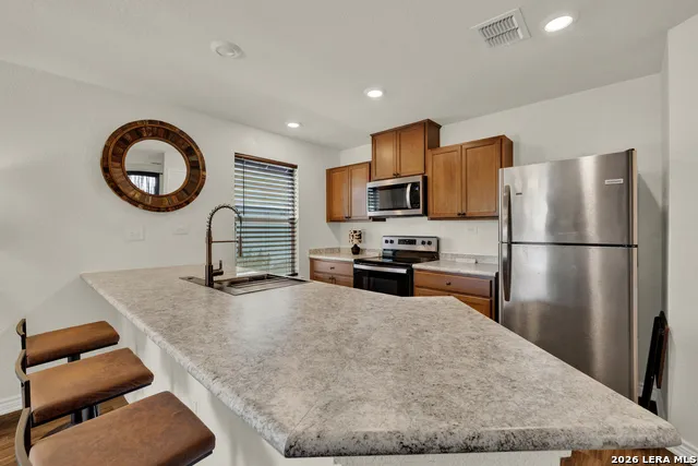 4448 KLEIN MDWS New Braunfels, TX 78130