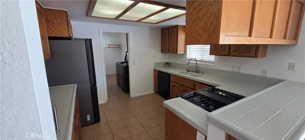 18375 Westlawn Hesperia, CA 92345