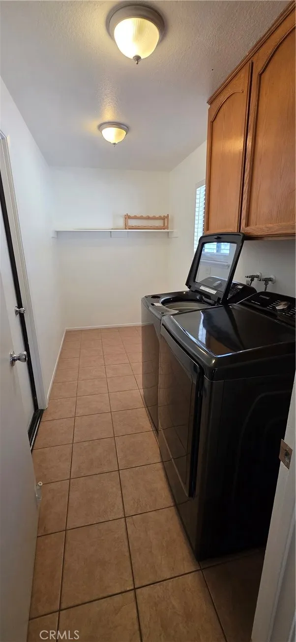18375 Westlawn Hesperia, CA 92345
