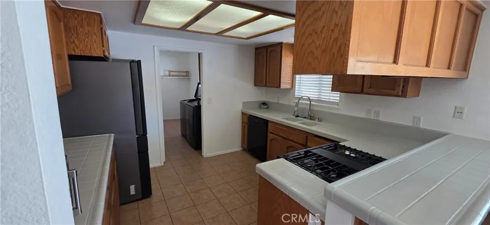 18375 Westlawn Hesperia, CA 92345