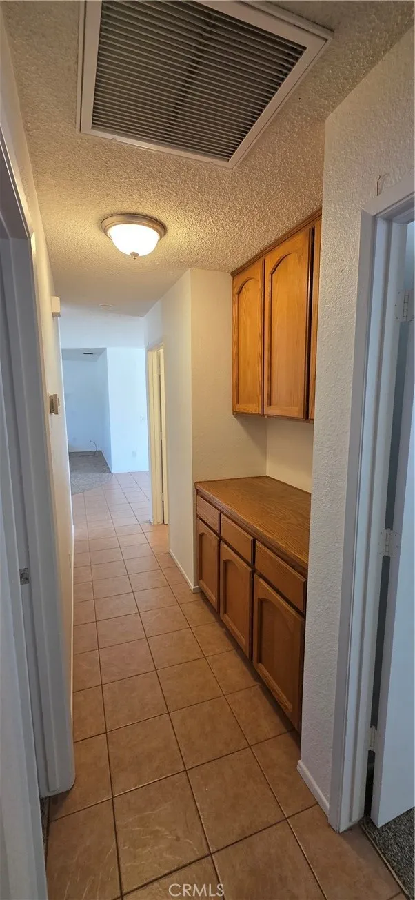 18375 Westlawn Hesperia, CA 92345