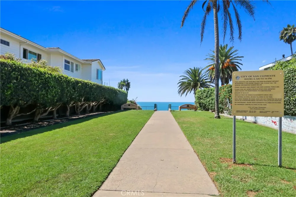 1819 Calle De Los Alamos San Clemente, CA 92672