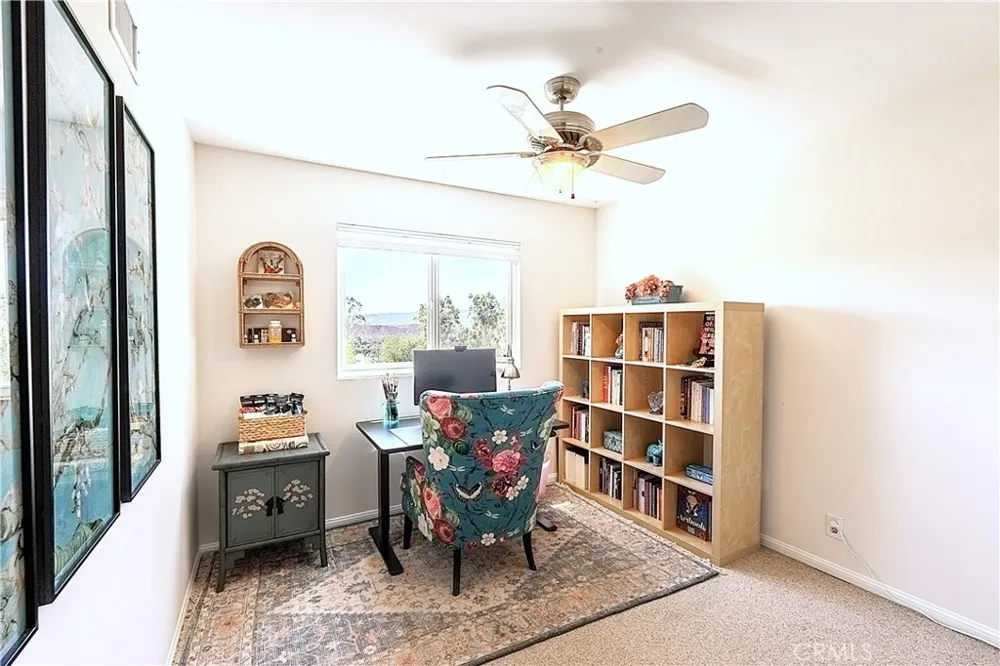 21902 Grovepark Drive Saugus, CA 91350