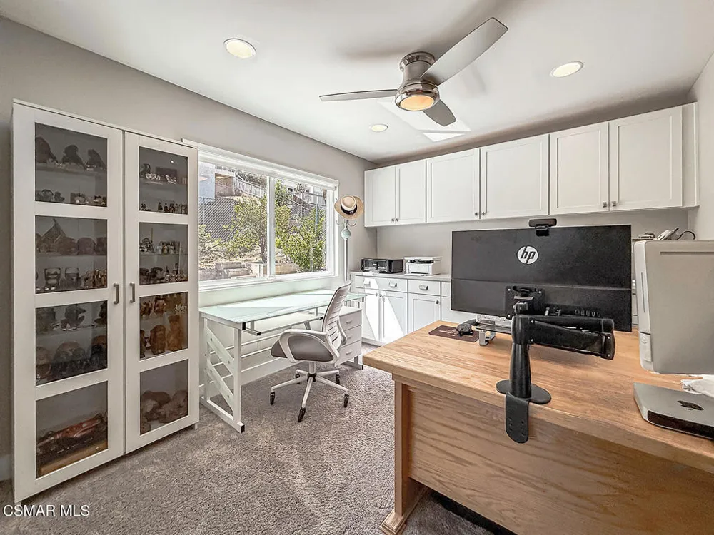 9595 Dennis Way Chatsworth, CA 91311