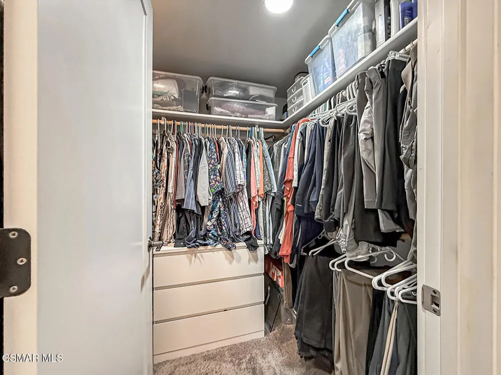 9595 Dennis Way Chatsworth, CA 91311