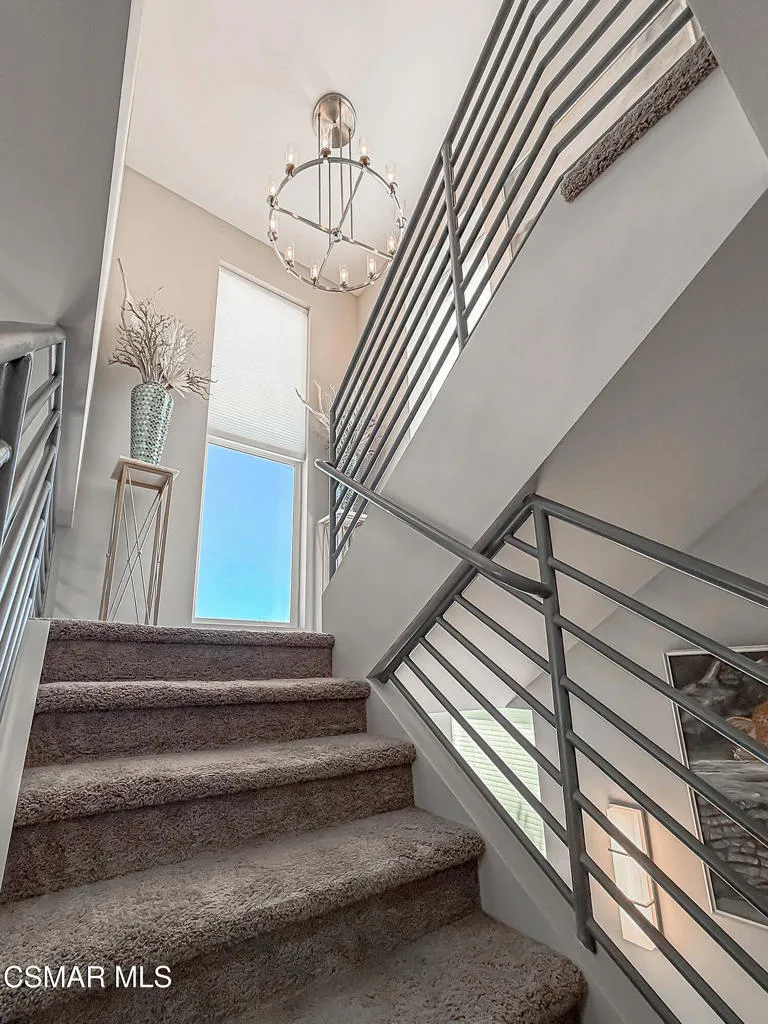 9595 Dennis Way Chatsworth, CA 91311
