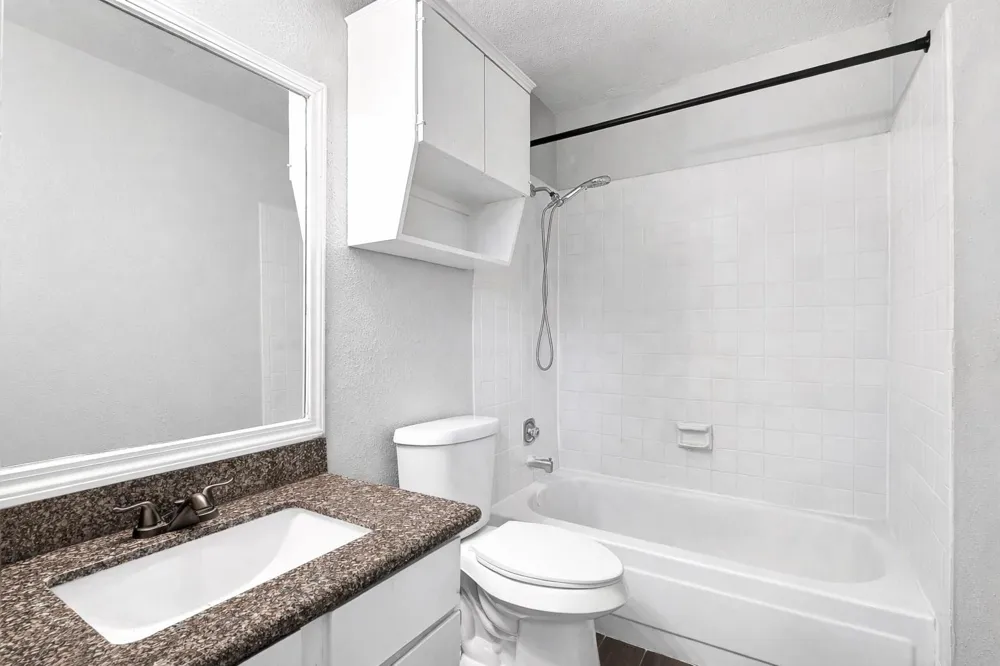 10811 Richmond Avenue #68 Houston, TX 77042