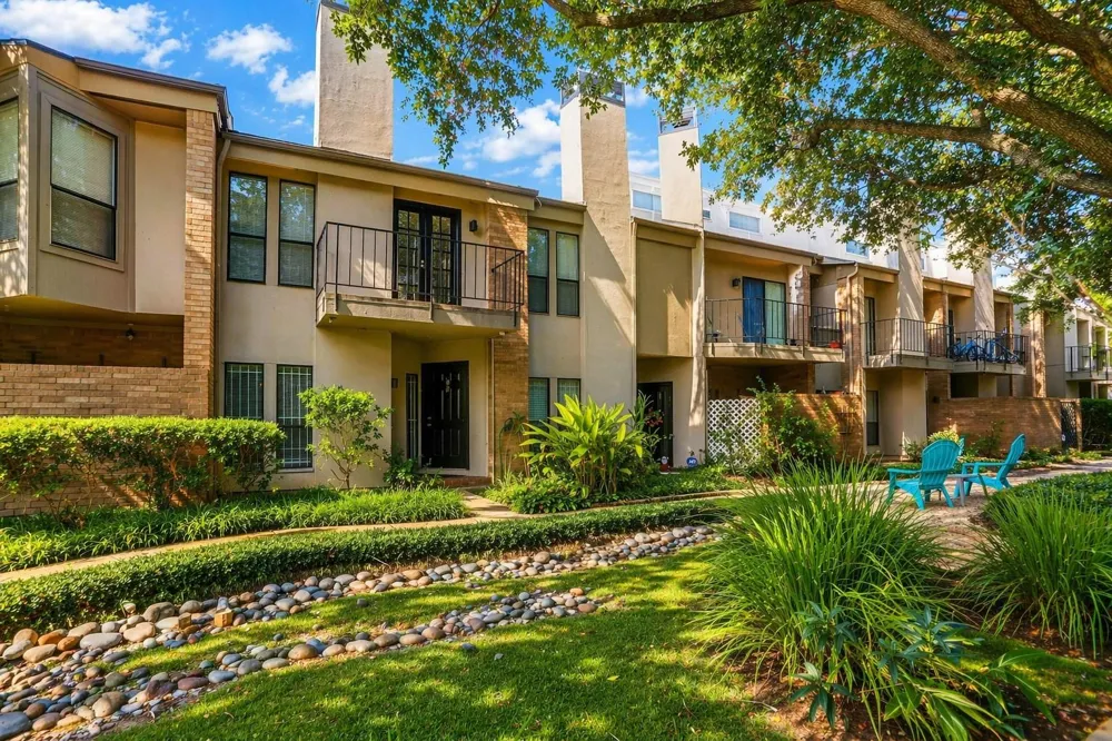 10811 Richmond Avenue #68 Houston, TX 77042
