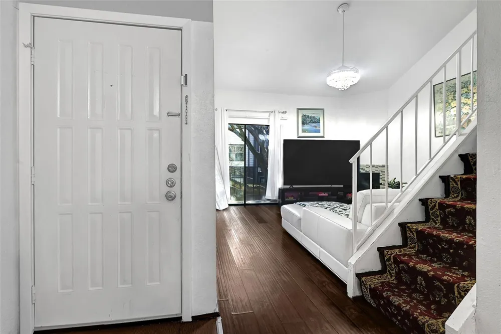 10811 Richmond Avenue #68 Houston, TX 77042