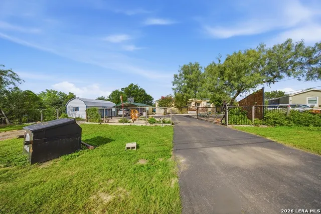 321 County Road 4614 Castroville, TX 78009