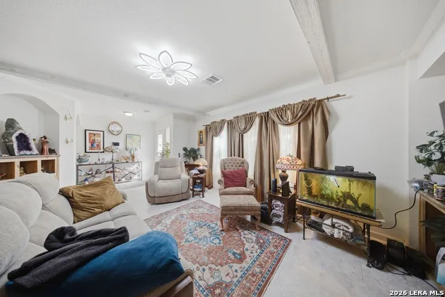 321 County Road 4614 Castroville, TX 78009