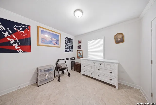 321 County Road 4614 Castroville, TX 78009