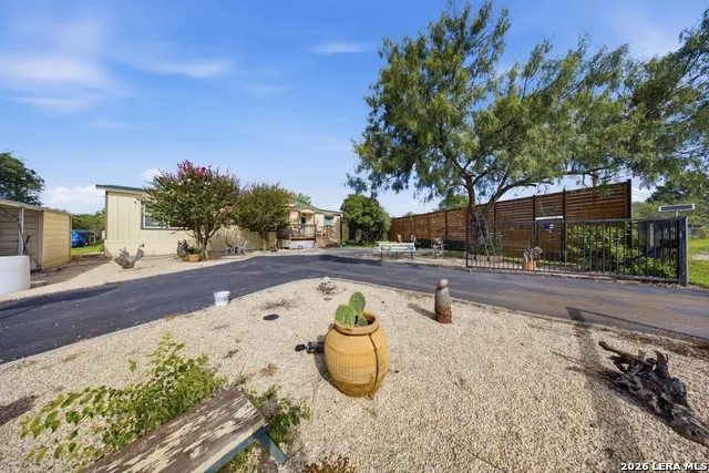 321 County Road 4614 Castroville, TX 78009