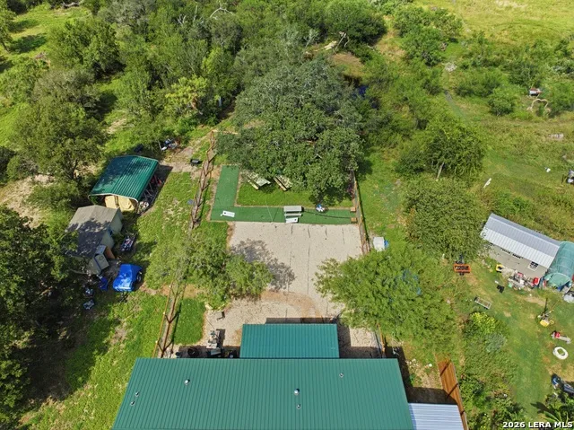 321 County Road 4614 Castroville, TX 78009