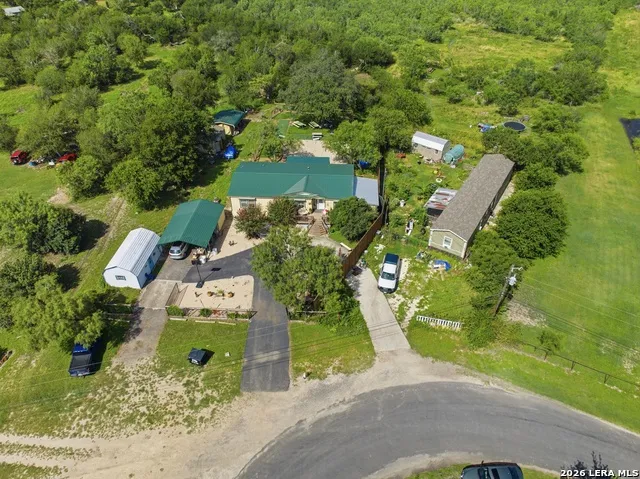 321 County Road 4614 Castroville, TX 78009