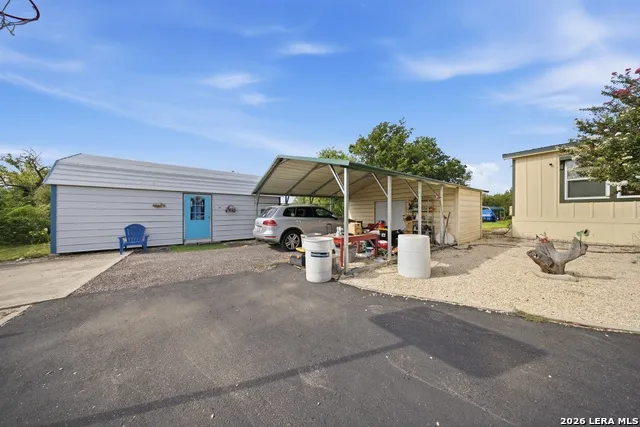 321 County Road 4614 Castroville, TX 78009