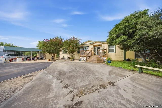 321 County Road 4614 Castroville, TX 78009