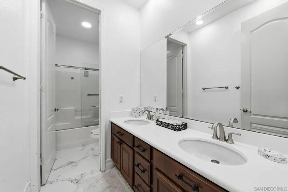 3520 Cockatoo Ct. Oceanside, CA 92057