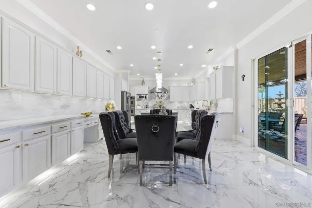 3520 Cockatoo Ct. Oceanside, CA 92057