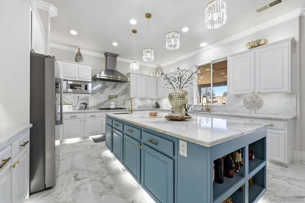 3520 Cockatoo Ct. Oceanside, CA 92057