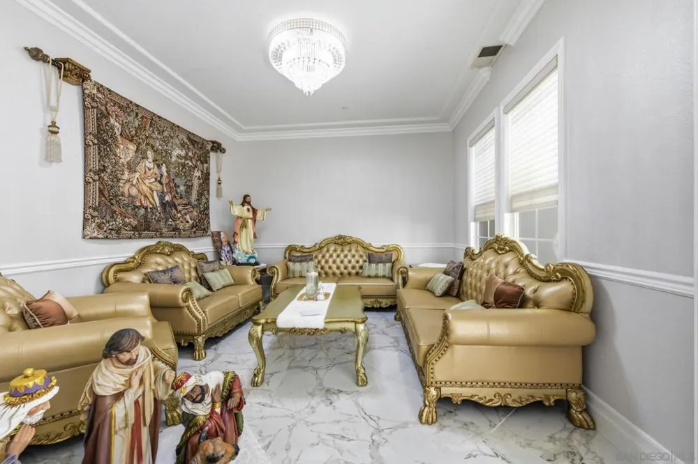 3520 Cockatoo Ct. Oceanside, CA 92057