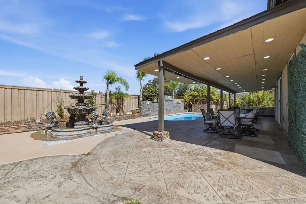 3520 Cockatoo Ct. Oceanside, CA 92057