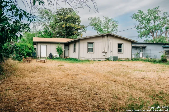 607 Leland Kerrville, TX 78028