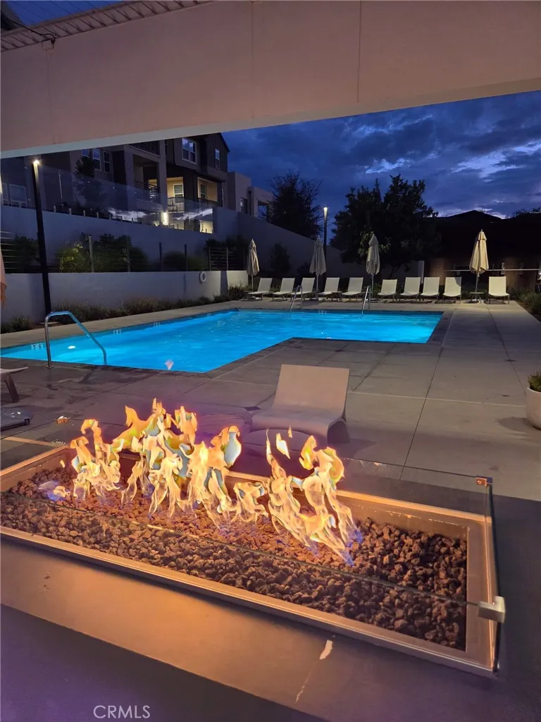 143 Baluster Irvine, CA 92618