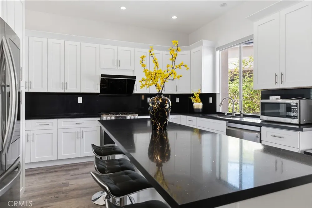 13482 Redwood Rancho Cucamonga, CA 91739