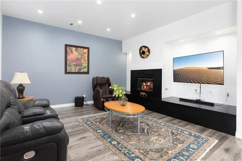 13482 Redwood Rancho Cucamonga, CA 91739