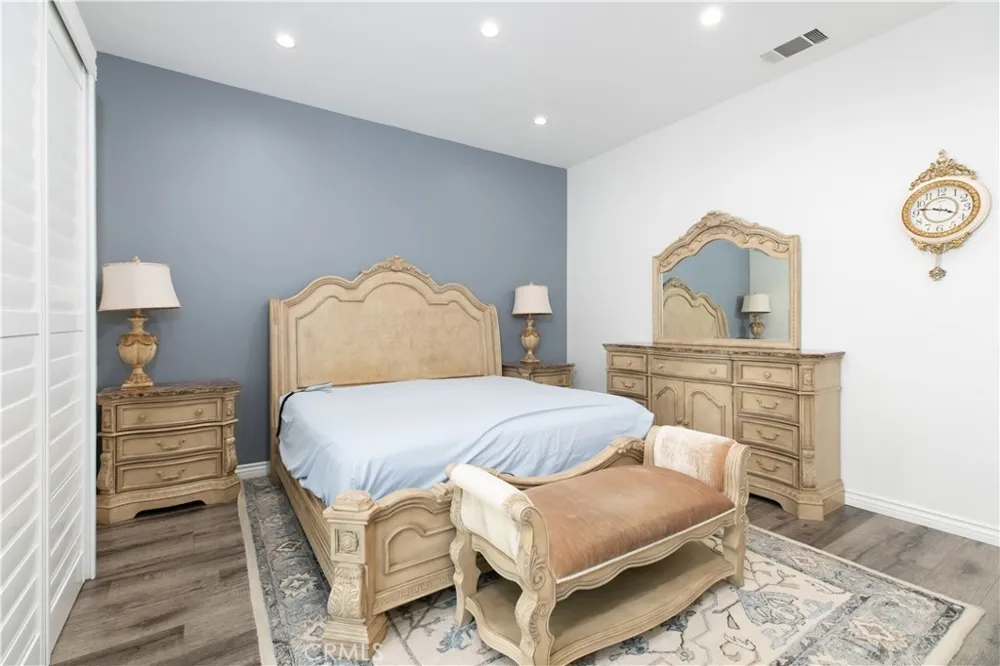13482 Redwood Rancho Cucamonga, CA 91739