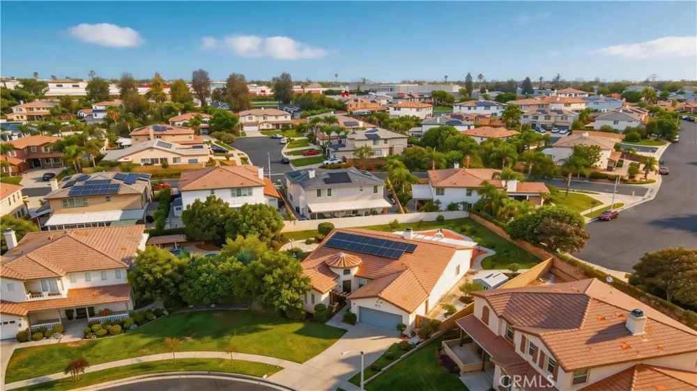 13482 Redwood Rancho Cucamonga, CA 91739