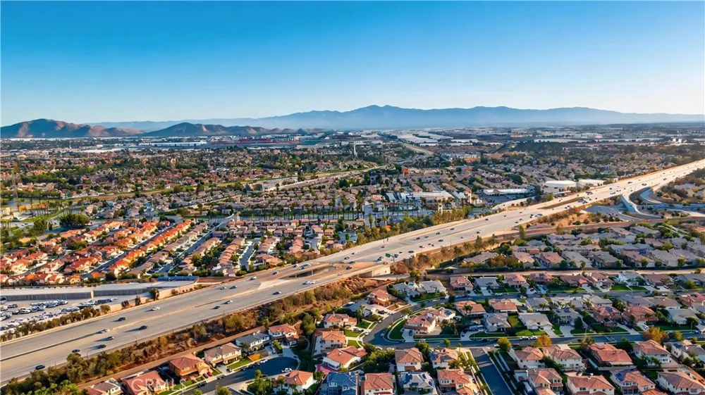 13482 Redwood Rancho Cucamonga, CA 91739