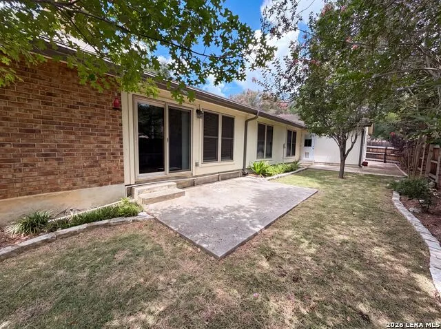 1930 SHADOW PARK ST San Antonio, TX 78232